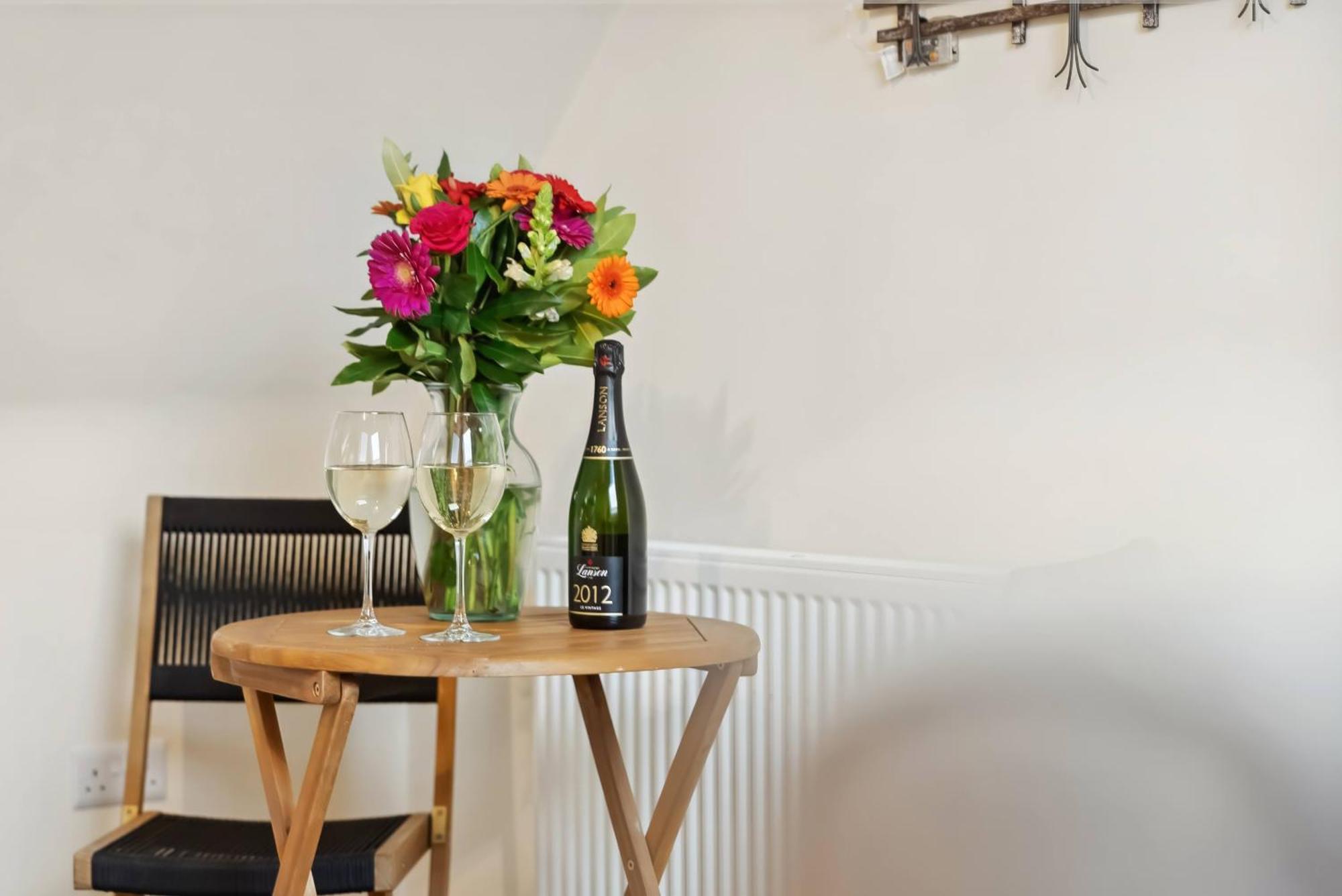 Beautiful Country Apartment, Rated Exceptional Coventry Esterno foto